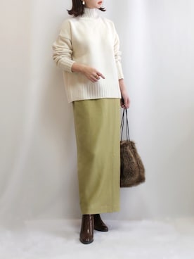 「RIVE DROITE（リヴドロワ）のニュアンスモチーフイヤリング（イヤリング）」を使った、haushinkaさん（レディース・157cm）の秋コーディネート