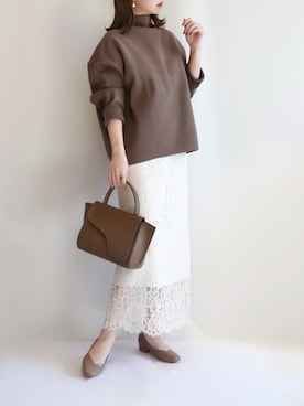 「RIVE DROITE（リヴドロワ）のニュアンスモチーフイヤリング（イヤリング）」を使った、haushinkaさん（レディース・157cm）の冬コーディネート