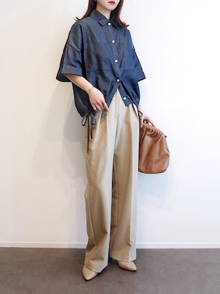 「mystic(ミスティック)のセンタープレスタックパンツ(その他パンツ)」を使った、haushinkaさん(レディース・157cm)の春コーディネート