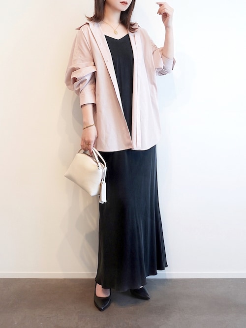 追加》ワイドVネックフィブリルキャミワンピース（ワンピース）｜NOBLE