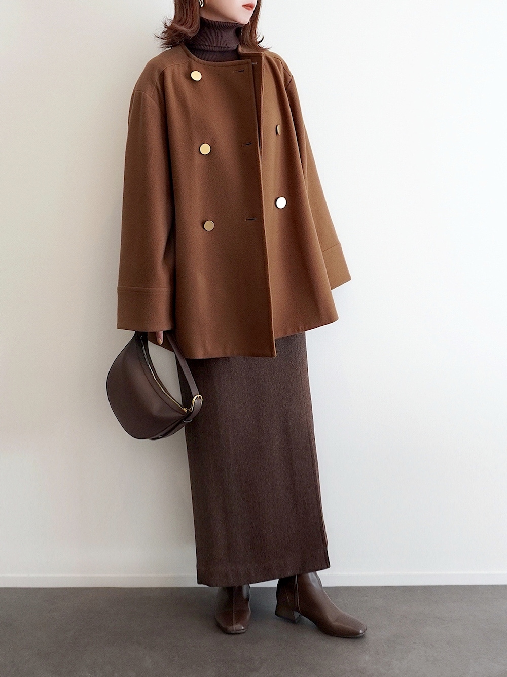 haushinka｜Demi-Luxe BEAMSのノーカラーコートを使った