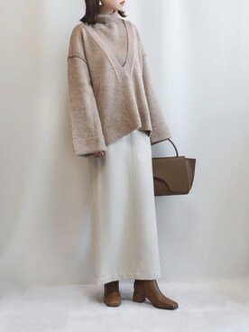 「RIVE DROITE（リヴドロワ）のニュアンスモチーフイヤリング（イヤリング）」を使った、haushinkaさん（レディース・157cm）の冬コーディネート