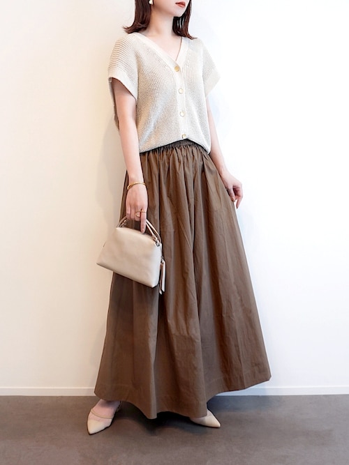 新品同様 ノーブル ペーパーヤーン ゴールドボタン 2way ニットベスト ジレ NOLLEY'S ベスト ジレ 「アンサンブル対応」「手洗い可能