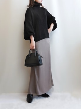 「RIVE DROITE（リヴドロワ）のニュアンスモチーフイヤリング（イヤリング）」を使った、haushinkaさん（レディース・157cm）の冬コーディネート