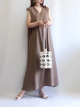 「RIVE DROITE（リヴドロワ）のニュアンスモチーフイヤリング（イヤリング）」を使った、haushinkaさん（レディース・157cm）の夏コーディネート