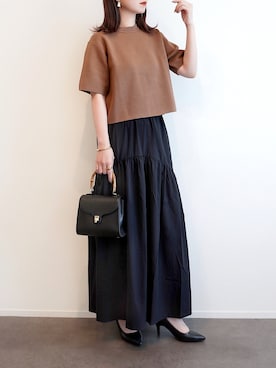 「アイテム（バングル/リストバンド）」を使った、haushinkaさん（レディース・157cm）の秋コーディネート
