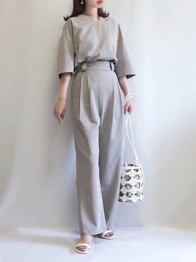 「RIVE DROITE（リヴドロワ）のニュアンスモチーフイヤリング（イヤリング）」を使った、haushinkaさん（レディース・157cm）の夏コーディネート