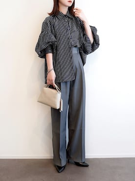 「Bonjour Sagan（ボンジュールサガン）のツータックハイウエストパンツ（その他パンツ、グレー系）」を使った、haushinkaさん（レディース・157cm）の春コーディネート