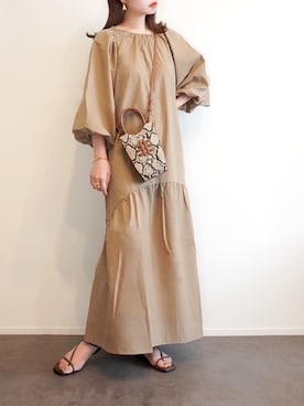 「RIVE DROITE（リヴドロワ）のニュアンスモチーフイヤリング（イヤリング）」を使った、haushinkaさん（レディース・157cm）の秋コーディネート