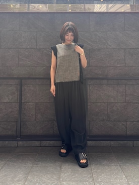 「URBAN RESEARCH ROSSO WOMEN(アーバンリサーチ ロッソ)のドライタッチカラミレースブラウス(シャツ/ブラウス、ブラック系)」を使った、ERIさん(レディース・158cm)の春コーディネート