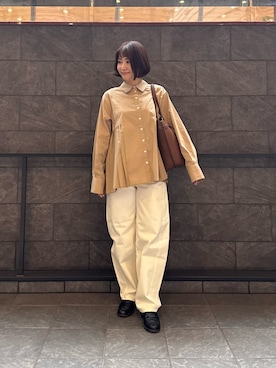 「URBAN RESEARCH ROSSO WOMEN(アーバンリサーチ ロッソ)のELENDEEK PLEATS LAYERED SHIRTS(シャツ/ブラウス、ベージュ系)」を使った、ERIさん(レディース・158cm)の春コーディネート