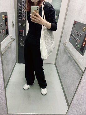 「Acne Studios（アクネストゥディオズ）のアイテム（スニーカー、ホワイト系）」を使った、Rさん（レディース・165cm）の夏コーディネート