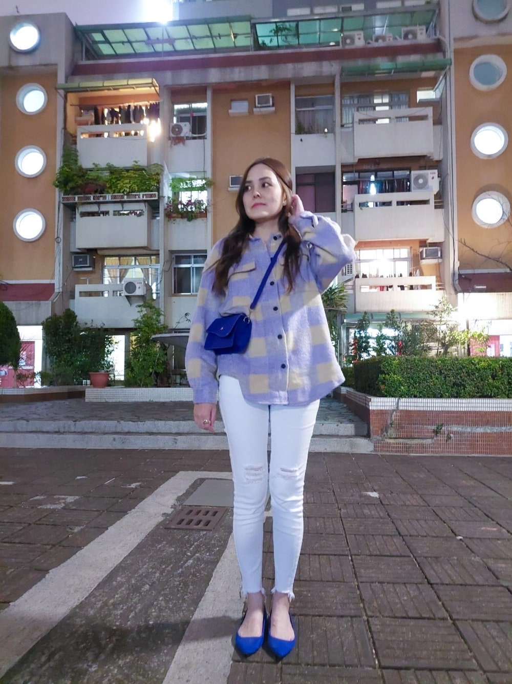 「Photoshoot、night、nightout、romantic、purple、blue、SHEIN、somethingborrowed」｜「SHEINのアイテム（ニット/セーター、パープル系）」を使った、Biffi Fu  🇹🇼さん（レディース・166cm）の冬コーディネートの1枚目の写真