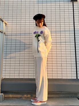 「shein」｜「アイテム（パンツ、ホワイト系）」を使った、なつさん（レディース・166cm）の冬コーディネート