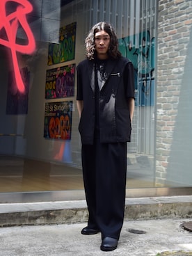 「いまどきジャケット写真」｜「アイテム（サンダル）」を使った、takumi okamotoさん（メンズ・168cm）の春コーディネート