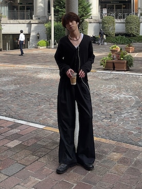 「Adoon plain（アドーンプレーン）のアイテム（スラックス）」を使った、がんさん（メンズ・177cm）の秋コーディネート