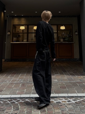 「Regen Glanz（レーゲングランツ）のcrosstuck rigid denim pants / クロスタックリジッドデニム（デニムパンツ、ブラック系）」を使った、がんさん（メンズ・177cm）の春コーディネート