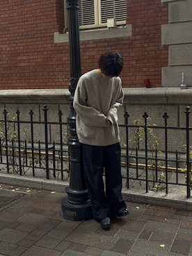 「Bleme（ブレム）のアイテム（スラックス）」を使った、がんさん（メンズ・177cm）の冬コーディネート