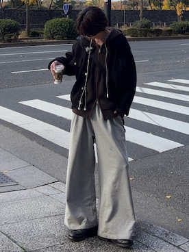 「アイテム（スウェットパンツ）」を使った、がんさん（メンズ・177cm）の冬コーディネート