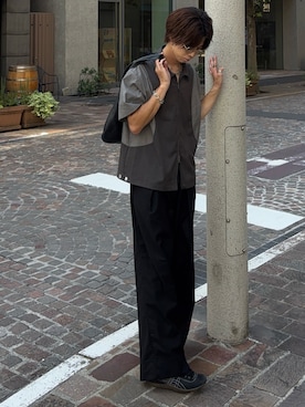 「Bleme（ブレム）のアイテム（スラックス）」を使った、がんさん（メンズ・177cm）の夏コーディネート