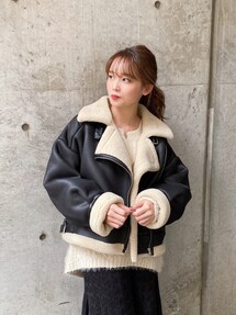 dazzlin（ダズリン）の「レザーライクボアショートブルゾン（ブルゾン 
