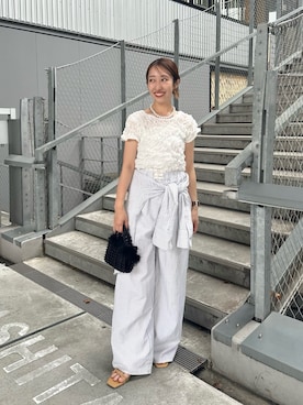 「mystic（ミスティック）のふわふわシャーリングTシャツ（Tシャツ/カットソー、ホワイト系）」を使った、YURIさん（レディース・153cm）の春コーディネート