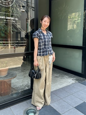 「mystic（ミスティック）の衿付きチェックフレンチブラウス（シャツ/ブラウス、ブルー系）」を使った、YURIさん（レディース・153cm）の春コーディネート