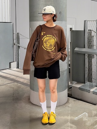「CIAOPANIC TYPY(チャオパニックティピー)の【ZOZO限定】【UNISEX】グローブプリントスウェット(スウェット)」を使った、てりおさん(レディース・162cm)の秋コーディネート