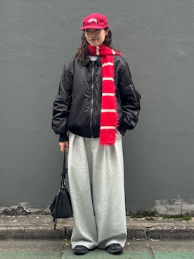 「アイテム（MA-1）」を使った、てりおさん（レディース・162cm）の秋コーディネート