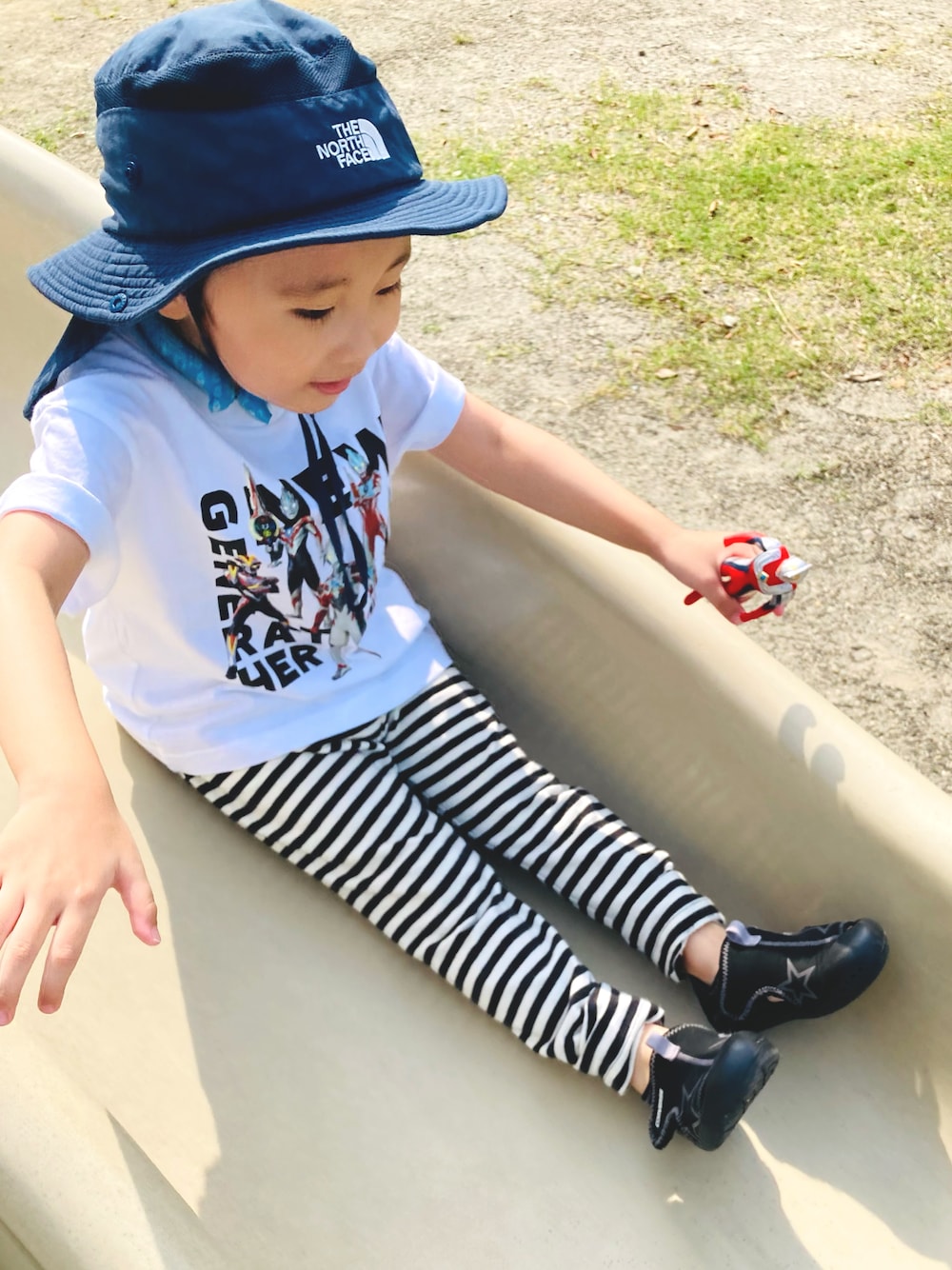 THE NORTH FACE 子供用 スノーウェア ピンク THE NORTH FACE 超SALE ザ・ノース・フェイス キッズ 防水透湿