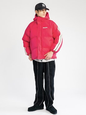 「アイテム（ダウンジャケット/コート、ピンク系）」を使った、Ressaca staffさん（メンズ・175cm）の冬コーディネート