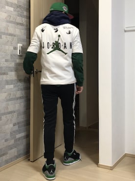 「off white」｜「アイテム（キャップ）」を使った、zekihiroさん（メンズ・170cm）の秋コーディネート