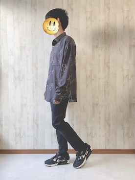 「UNIIT（ユニット）のアイテム」を使った、まっくろ🐕さん（メンズ・166cm）の春コーディネート