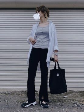 「GU（ジーユー）のアイテム（シャツ/ブラウス、ホワイト系）」を使った、aたさん（レディース・170cm）の夏コーディネート