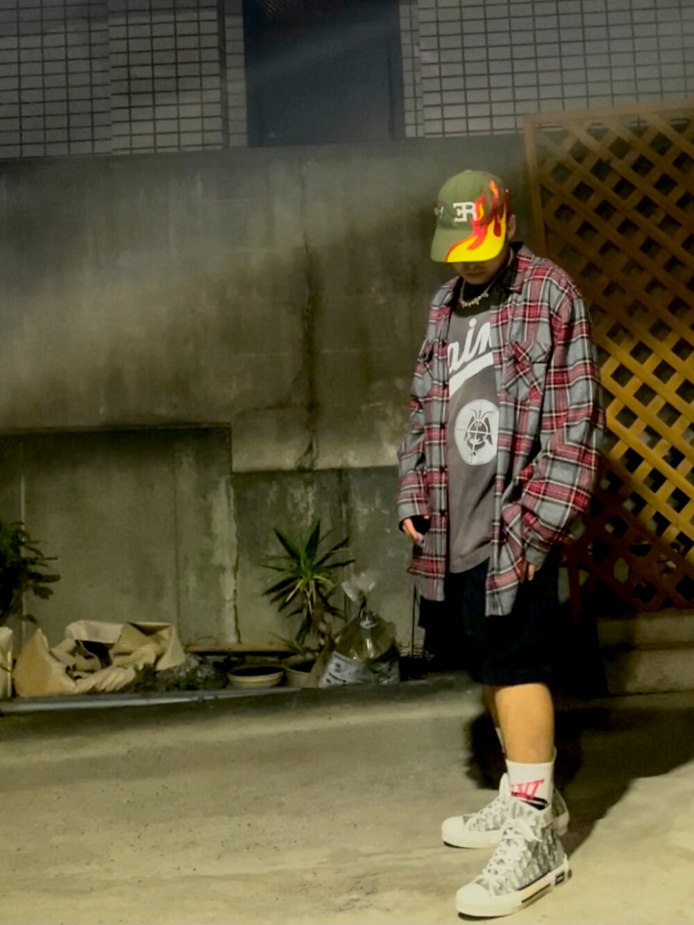 「SAINT M××××××、saint michael、PUBLIC ENEMY、ready made、READYMADE、fear of god、fog、Dior、GU、salute」｜「READYMADEのアイテム（キャップ、グリーン系）」を使った、ムムさん（メンズ・160cm）の秋コーディネートの1枚目の写真