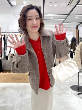 「アイテム（ネックレス）」を使った、m.a.k.oさん（レディース・166cm・30代）の冬コーディネート