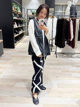 「LEPSIM（レプシィム）のアウトリンキングシアープルオーバー　582453（Tシャツ/カットソー）」を使った、m.a.k.oさん（レディース・166cm）の秋コーディネート