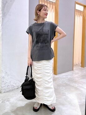 「LEPSIM（レプシィム）のフレンチスリーブプリントチュニック　124107（Tシャツ/カットソー）」を使った、m.a.k.oさん（レディース・166cm）の夏コーディネート