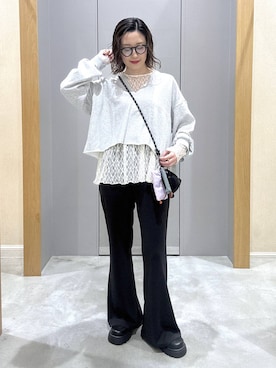 「LEPSIM（レプシィム）の総レース長袖ペプラム　637690（シャツ/ブラウス）」を使った、m.a.k.oさん（レディース・166cm）の春コーディネート