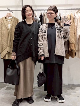 「LEPSIM（レプシィム）のアイテム（Tシャツ/カットソー）」を使った、m.a.k.oさん（レディース・166cm）の秋コーディネート