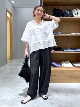 「LEPSIM（レプシィム）のイージーコクーンデニムパンツ　661665（デニムパンツ、ブラック系）」を使った、m.a.k.oさん（レディース・166cm）の夏コーディネート