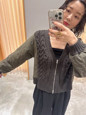 「アイテム（カーディガン/ボレロ）」を使った、m.a.k.oさん（レディース・166cm・30代）の冬コーディネート