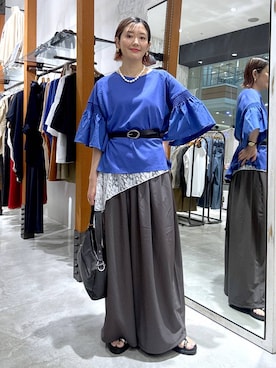 「LEPSIM（レプシィム）の異素材フリルBIGT　242843（Tシャツ/カットソー、ブルー系）」を使った、m.a.k.oさん（レディース・166cm）の夏コーディネート