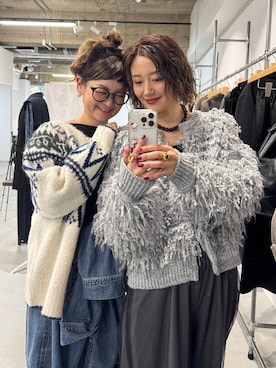 「LEPSIM（レプシィム）のストレッチサテンスカート　497324（スカート）」を使った、m.a.k.oさん（レディース・166cm）の秋コーディネート