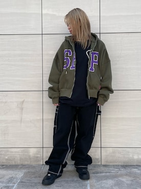 「DANKE SCHON（ダンケシェーン）のアイテム」を使った、Arisa Suzukiさん（レディース・156cm）の冬コーディネート