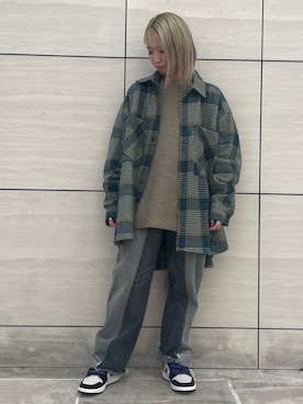 「リメイクデニム」｜「アイテム（シャツ/ブラウス）」を使った、Arisa Suzukiさん（レディース・156cm）の秋コーディネート