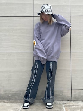 「リメイクデニム」｜「アイテム（帽子）」を使った、Arisa Suzukiさん（レディース・156cm）の秋コーディネート