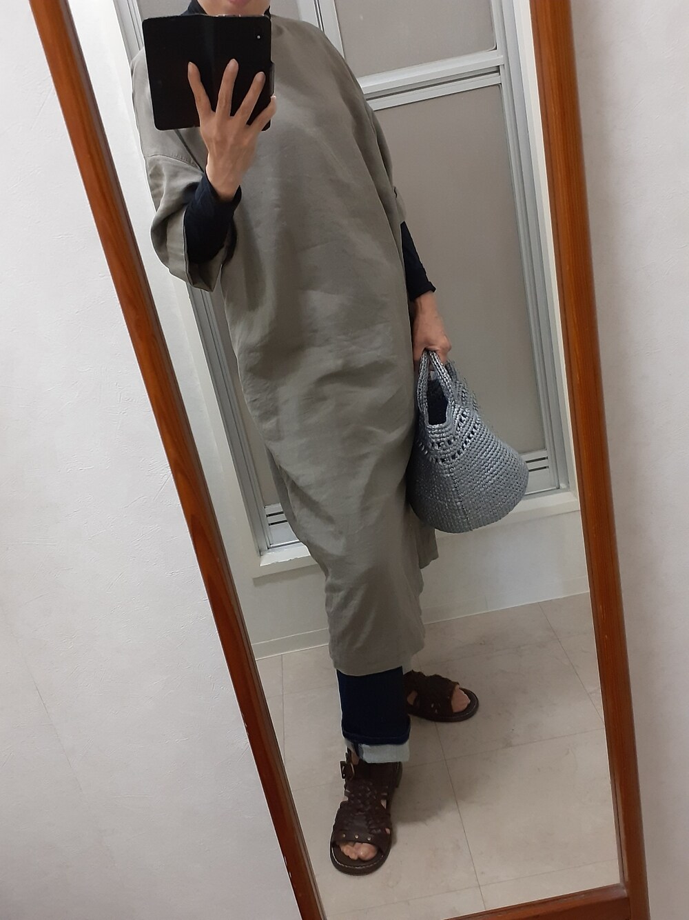 「soulberryのアイテム（サンダル、ブラウン系）」を使った、ribenjicyanさん（レディース・154cm）の春コーディネートの1枚目の写真