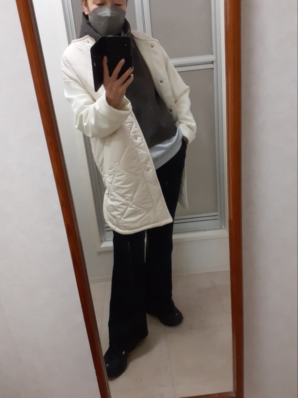「ESSEMEのアイテム（ジャケット/アウター、ホワイト系）」を使った、ribenjicyanさん（レディース・154cm）の春コーディネートの1枚目の写真