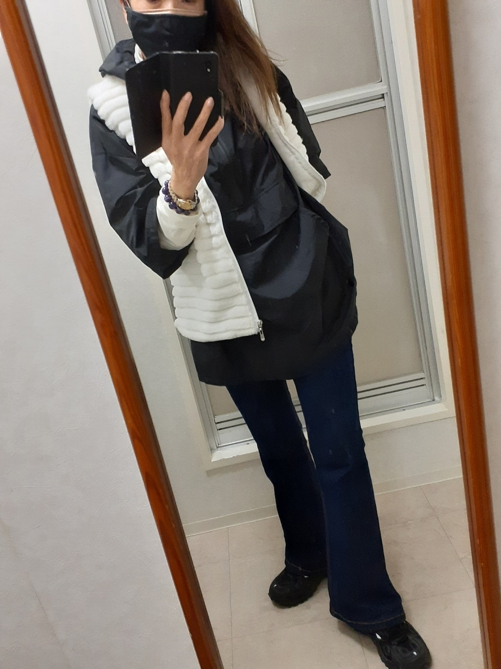 「LA MER COLLECTIONSのアイテム（マウンテンパーカー、ブラック系）」を使った、ribenjicyanさん（レディース・154cm）の秋コーディネートの1枚目の写真